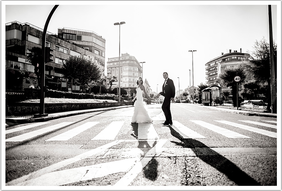 fotografos-bodas-santander-paso-cebra-sardinero-byr