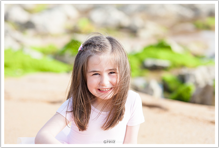 fotografos-niños-santander-paula-marcos-greiz-retrato-playa