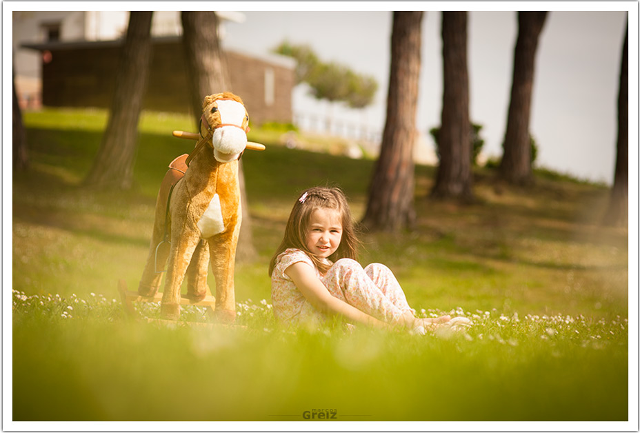 fotografos-niños-santander-paula-marcos-greiz-sentada