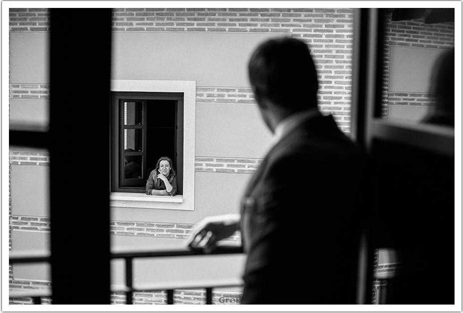 fotografos-boda-valladolid-marcos-greiz-mama-ventana