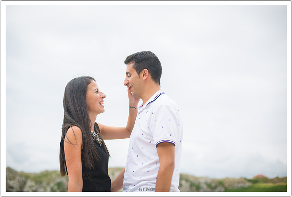 fotografo-bodas-santander-cantabria-preboda-playa-caricias