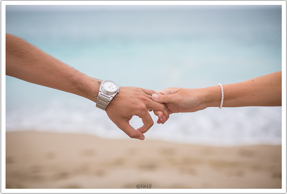 fotografo-bodas-santander-cantabria-preboda-playa-manos