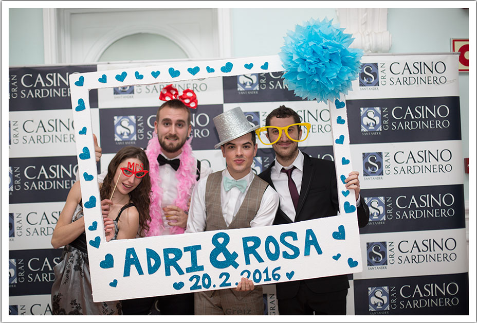 fotografos-bodas-santander-rya-photocall-amigos