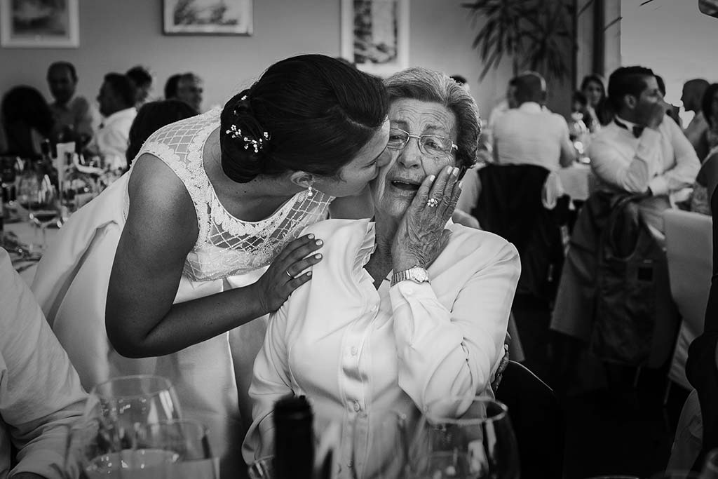 fotografo bodas Laredo Cantabria abuela emocion