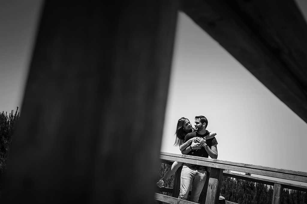 fotografo de bodas preboda liencres isa asier miradas