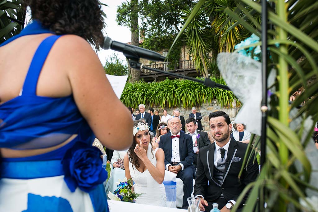 fotografo de bodas Cantabria Isa y Asier lloros