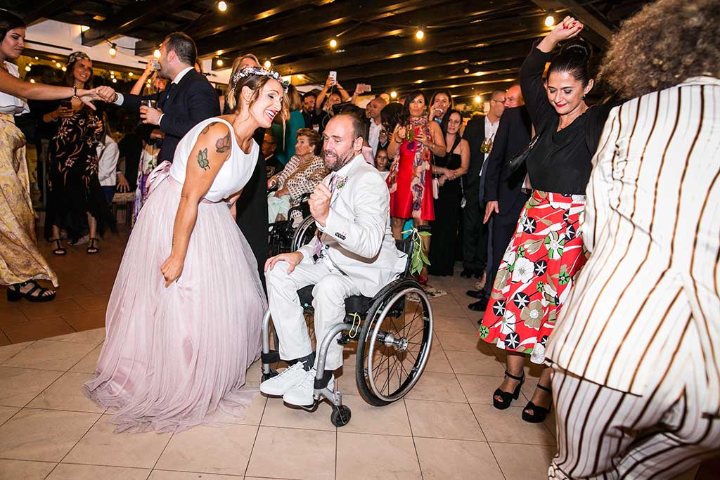 fotógrafo de bodas Cantabria novios baile fiesta