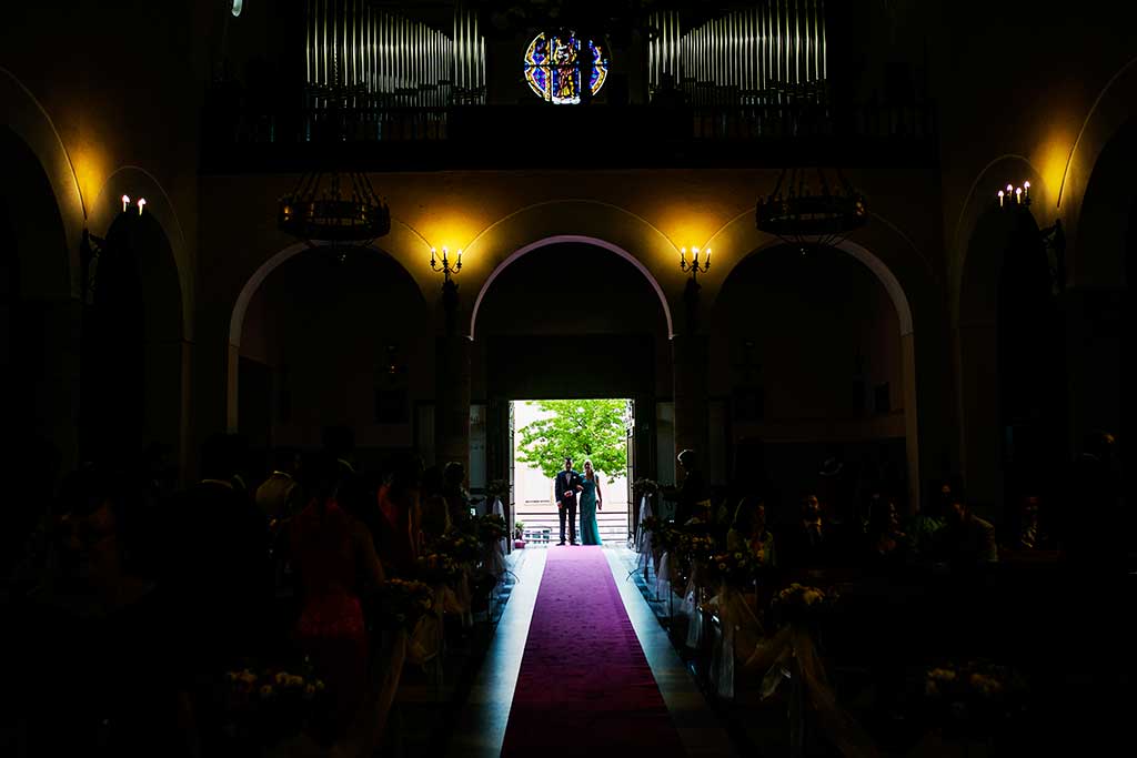 fotografo bodas Cantabria Andrea y Samuel entrada novio