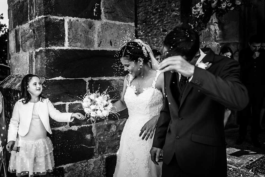 fotógrafo de bodas Cantabria Sara y Luis arroz peque