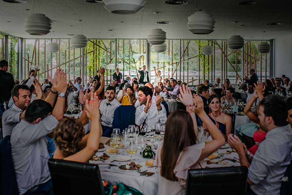 fotografo de bodas Santander Mario Carla brindis