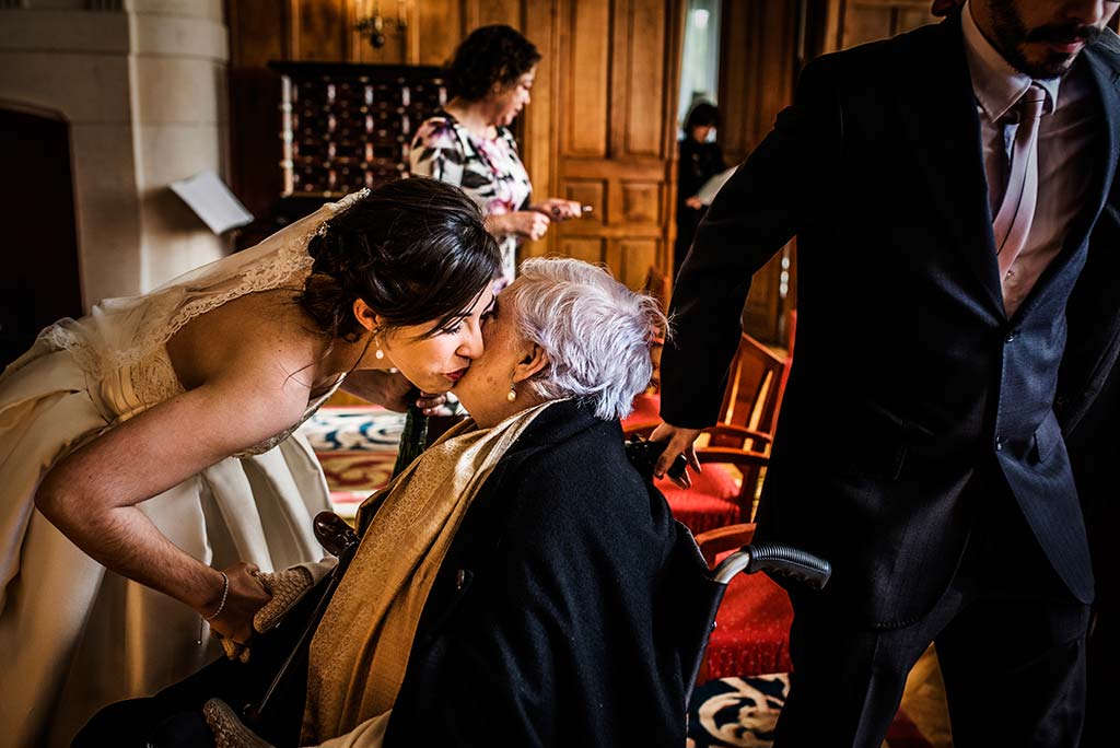 fotografo de bodas en Cantabria Maria y Borja abuela