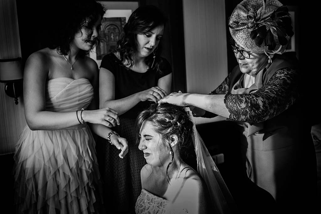 fotografo de bodas en Cantabria Maria y Borja velos