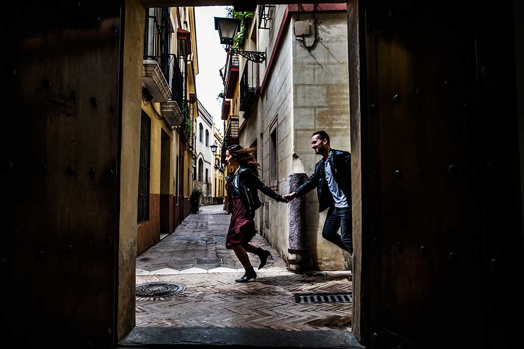 Fotógrafo de bodas Sevilla Marcos Greiz puerta