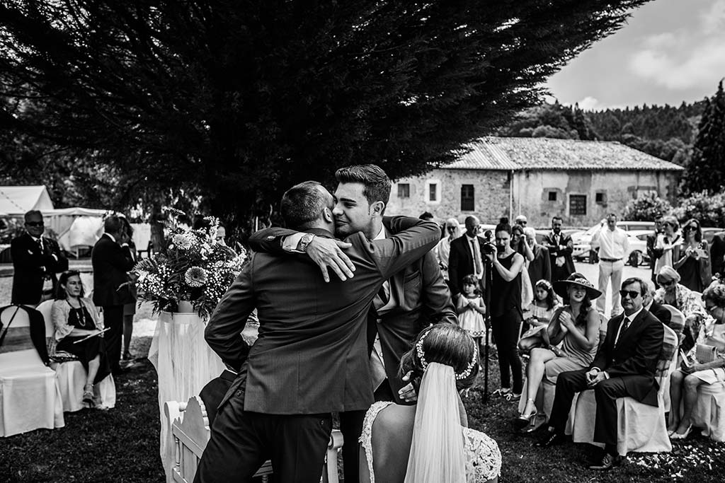 Fotógrafo de bodas Cantabria Marcos Greiz Rebeca y Pablo amigo