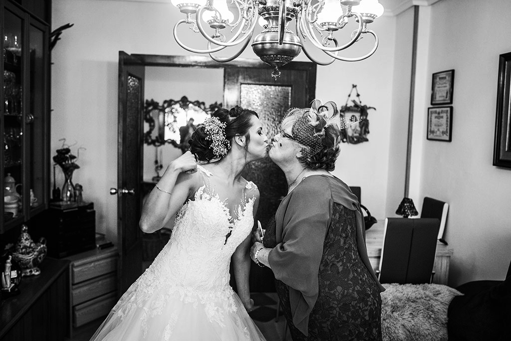 fotógrafo de bodas Santander Marcos Greiz Maria y Javi besito