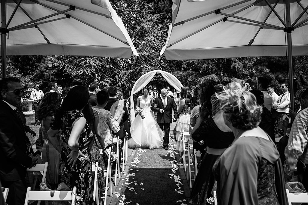 fotógrafo de bodas Santander Marcos Greiz Maria y Javi entrada novia