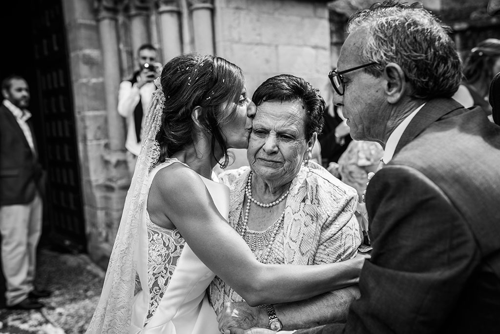 fotografo de bodas Cantabria Nati Isma abuela