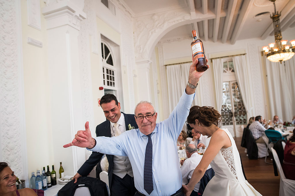 fotografo de bodas Cantabria Nati Isma vino