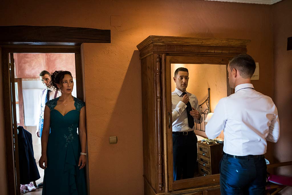 Fotógrafo de bodas Cantabria Marcos Greiz, Katia y Sergio corbata