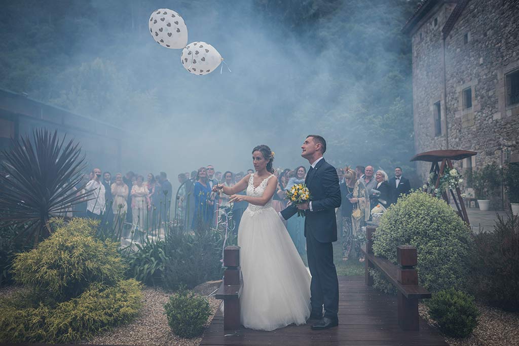 Fotógrafo de bodas Cantabria Marcos Greiz, Katia y Sergio globos