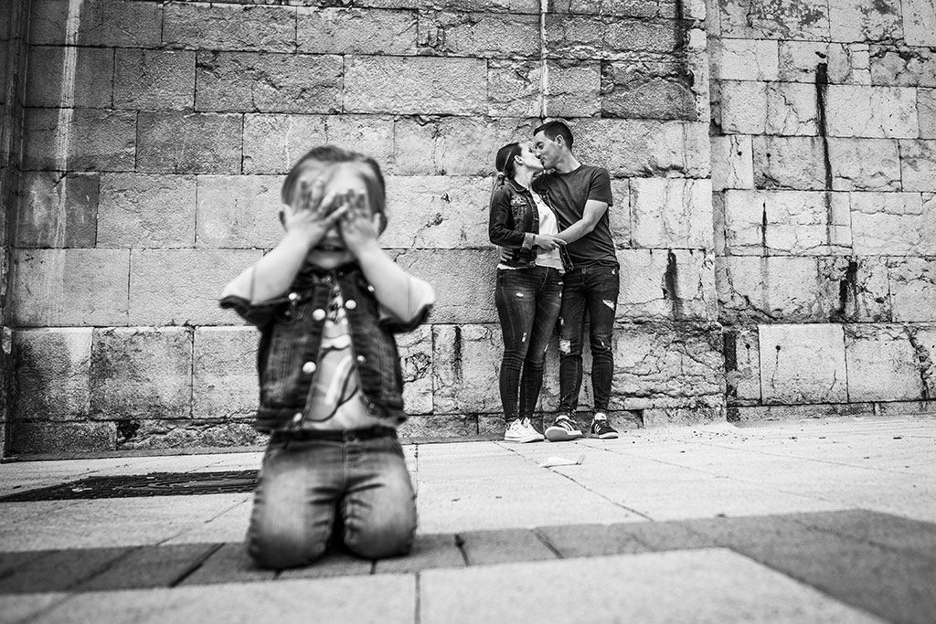 Fotógrafo de bodas Cantabria Marcos Greiz, Katia y Sergio manos tapadas