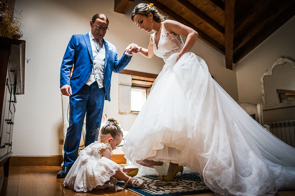 Fotógrafo de bodas Cantabria Marcos Greiz, Katia y Sergio zapatos