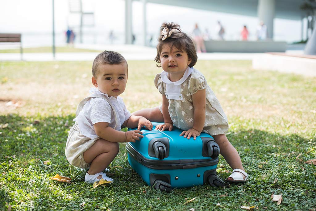 fotos de niños Santander Marcos Greiz Lia maleta