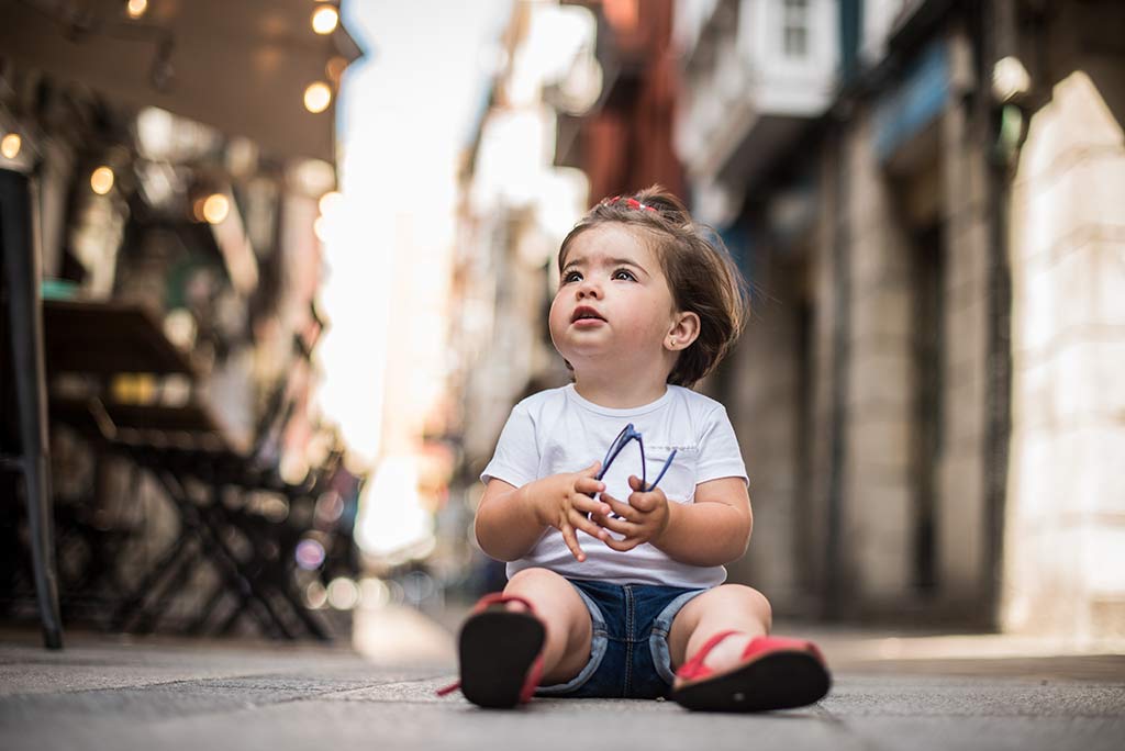 fotos de niños Santander Marcos Greiz Lia suelo