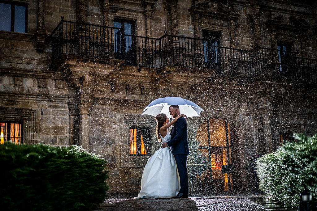 Fotógrafo de bodas Cantabria Marcos Greiz lluvia