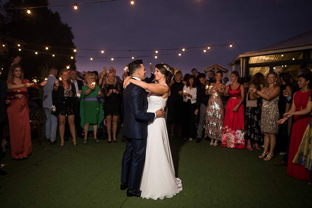 fotógrafo de bodas Marta Ricardo Marcos Greiz bombillas