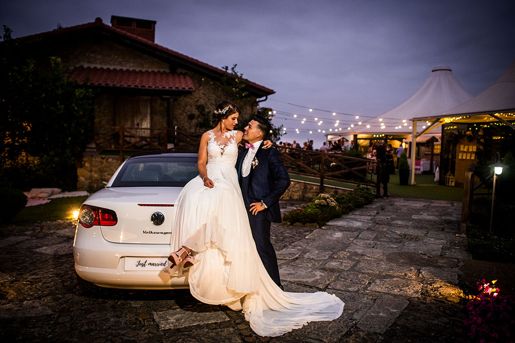 fotógrafo de bodas Marta Ricardo Marcos Greiz coche