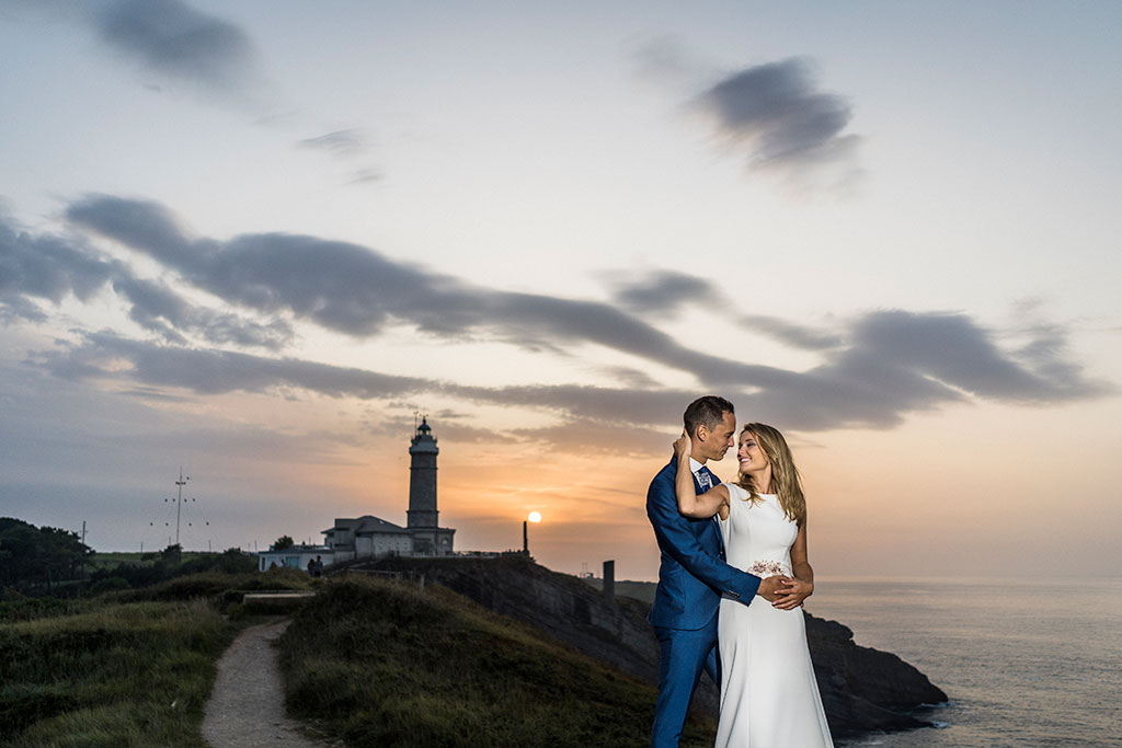 Fotógrafo de bodas Cantabria Marcos Greiz Isa Jose atardecer