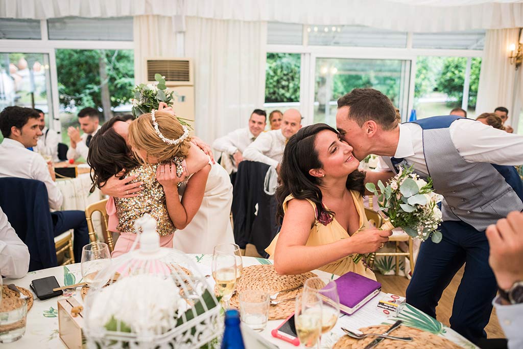 Fotógrafo de bodas Cantabria Marcos Greiz Isa Jose amigas