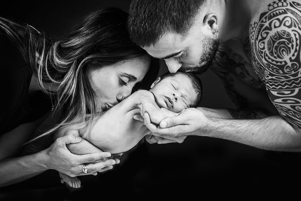 fotos-de-bebes-recien-nacidos-newborn-santander-cantabria-mama-papa
