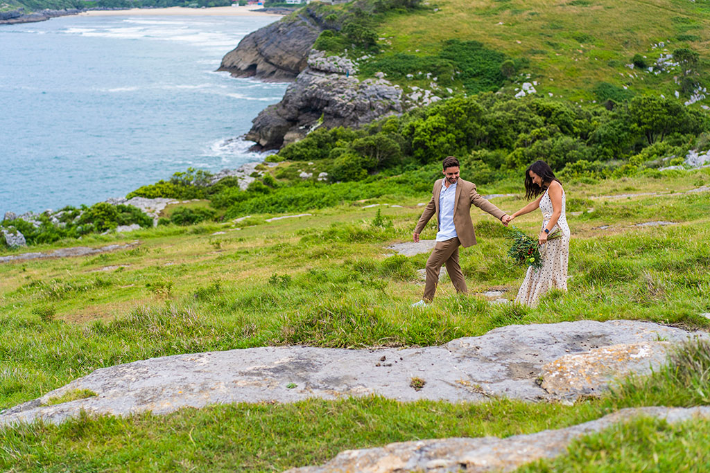 Elopement en Cantabria Marcos Greiz camino