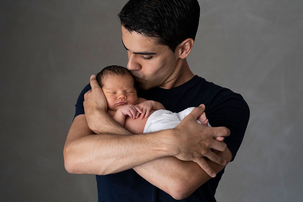 fotógrafo bebes newborn recién nacido Santander papá