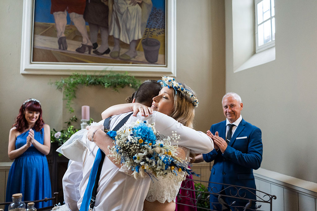 fotografia bodas cantabria marcos greiz syt abrazo hermano