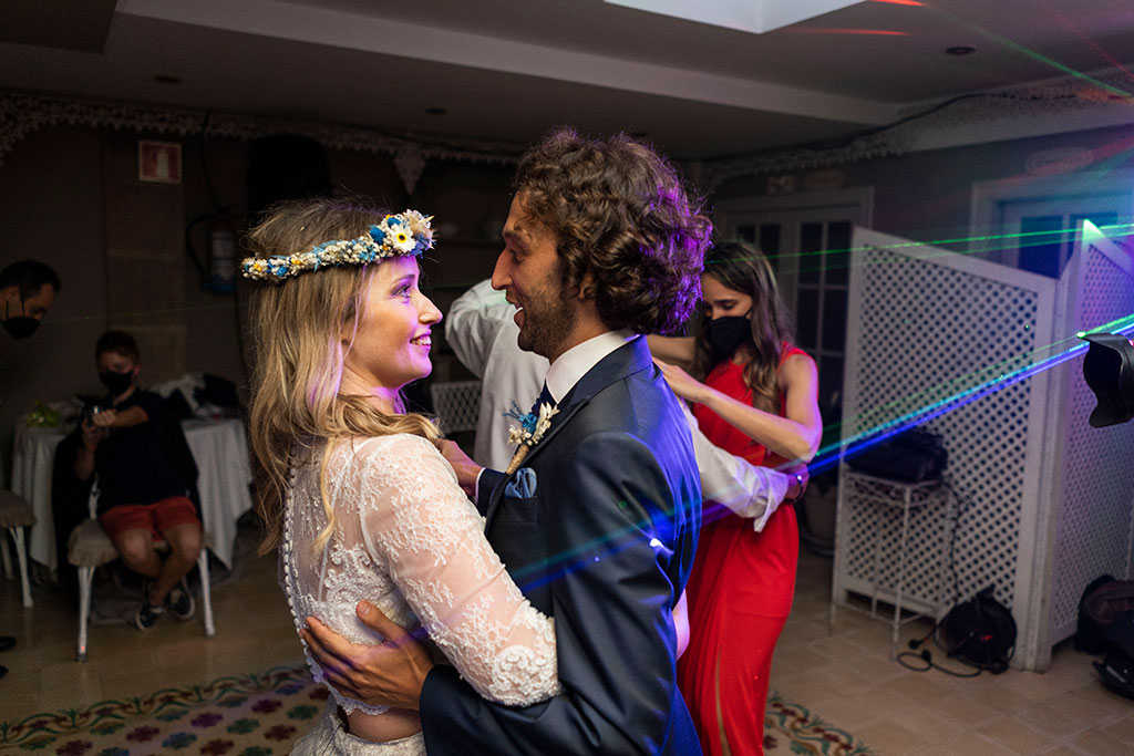 fotografia bodas cantabria marcos greiz syt fiesta pareja