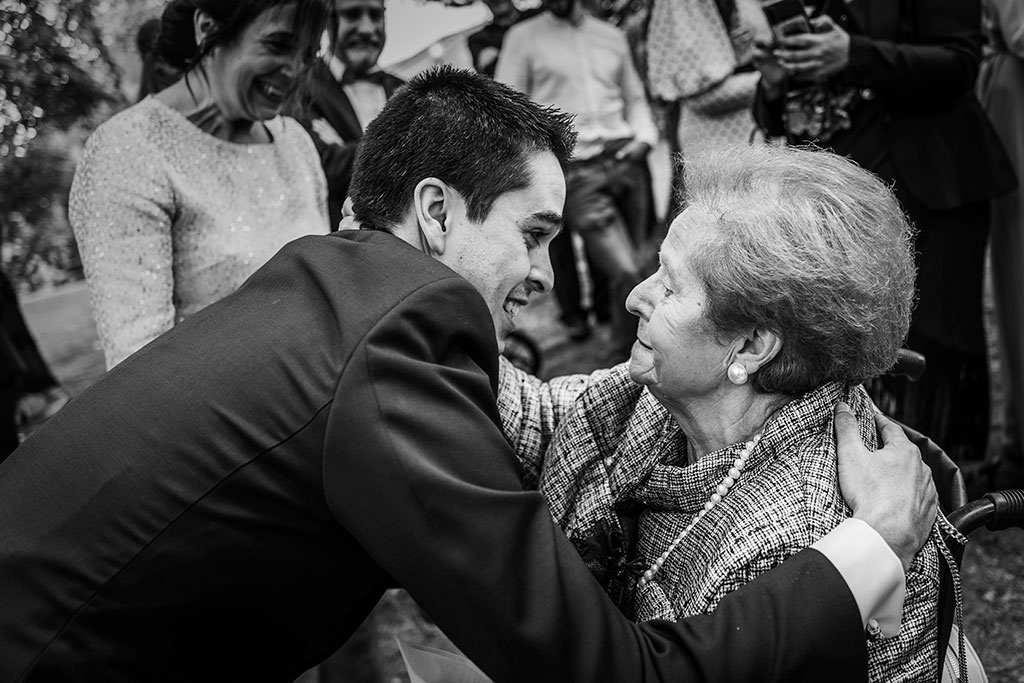 Fotógrafo de bodas Cantabria Marcos Greiz Deva Jorge abuela