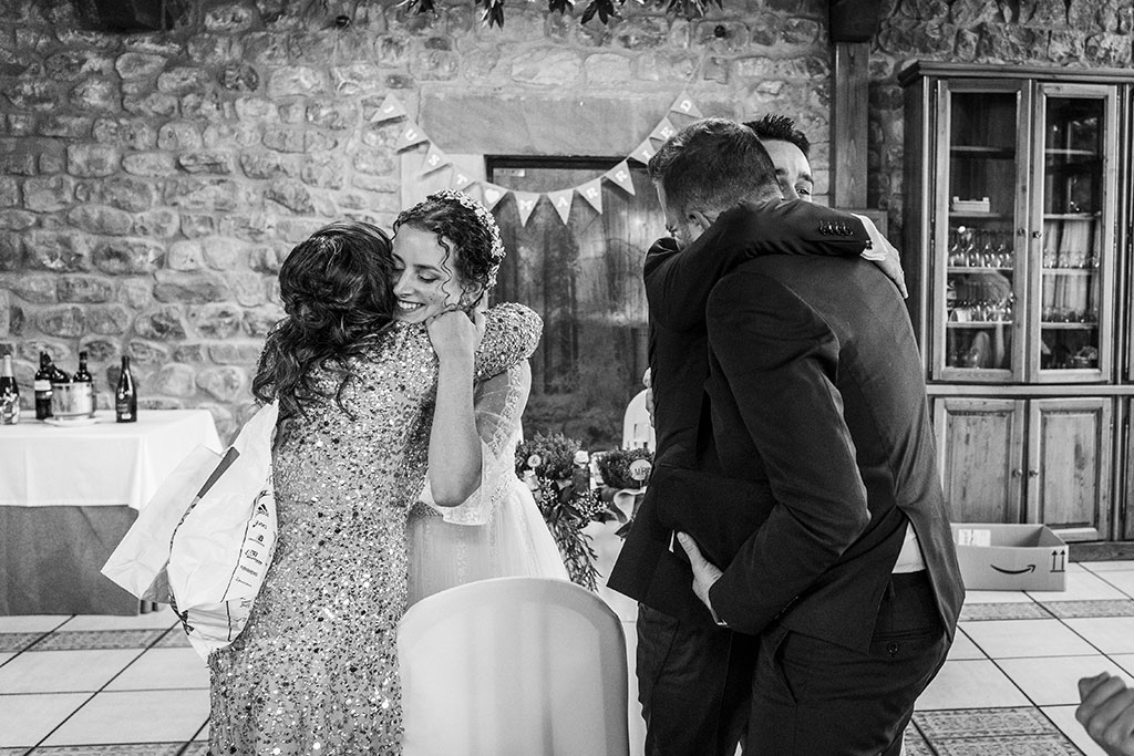 Fotógrafo de bodas Cantabria Marcos Greiz Deva Jorge amigos