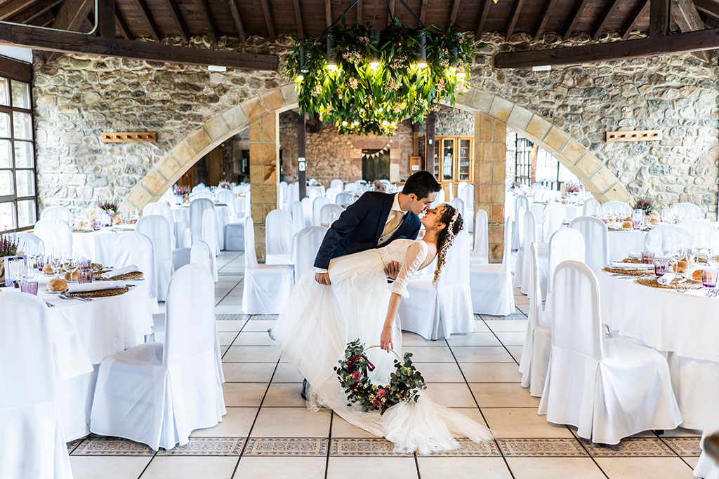 Fotógrafo de bodas Cantabria Marcos Greiz Deva Jorge comedor