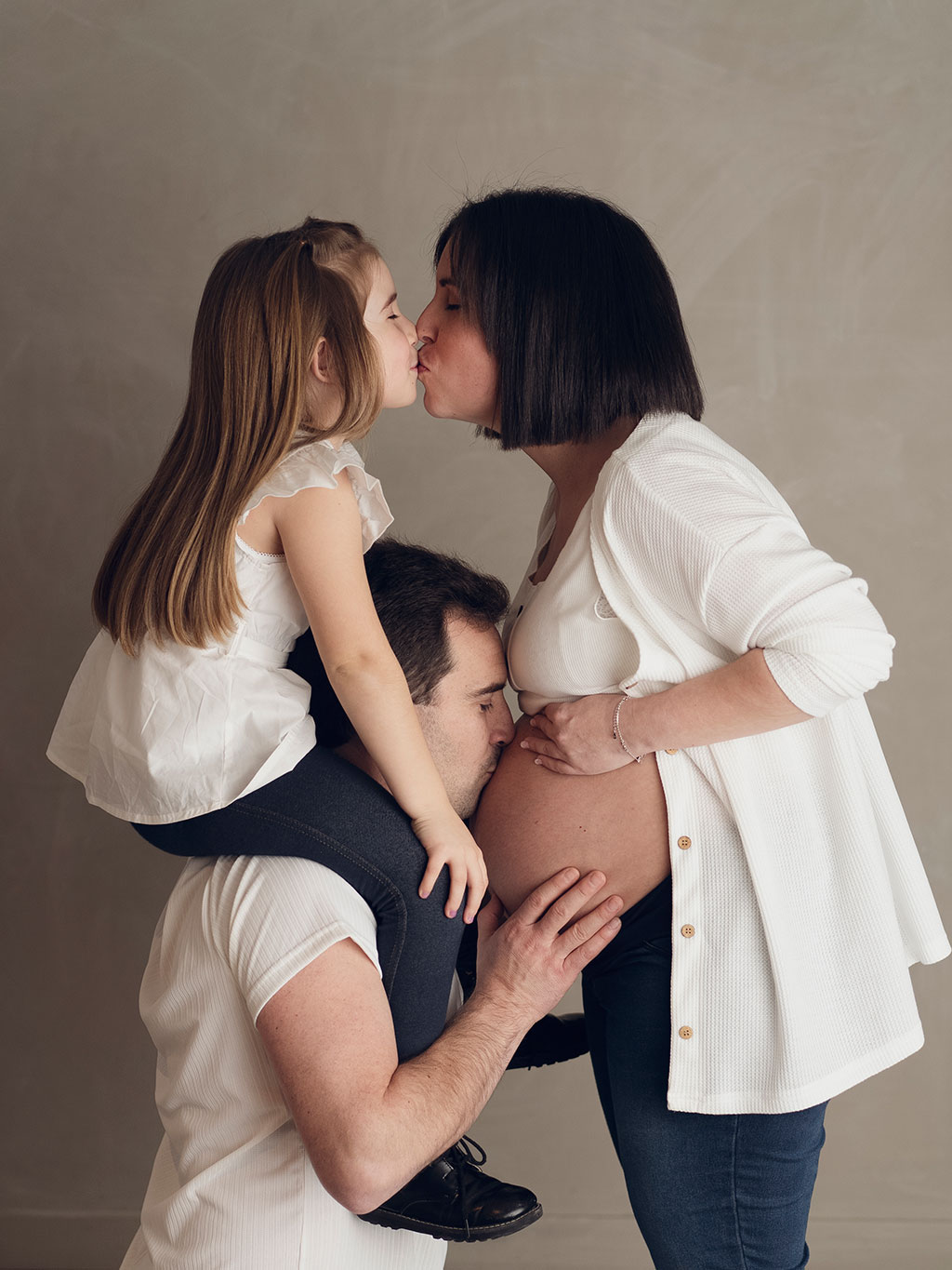 fotos recién nacido Cantabria beso