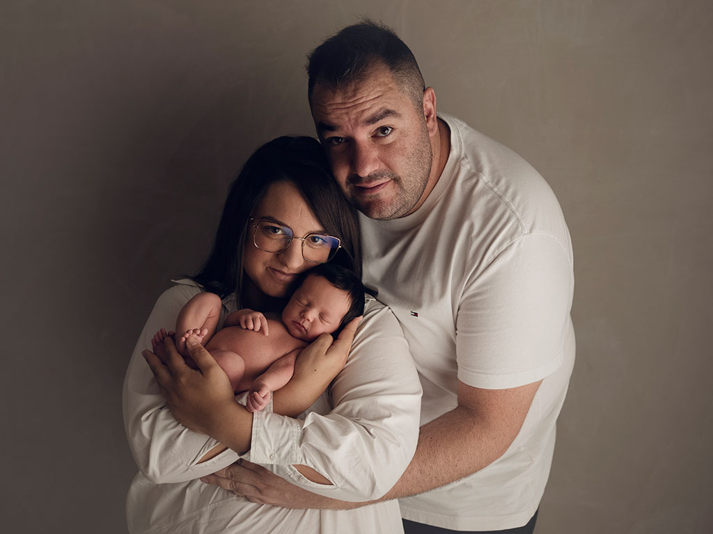 Fotografía de familia en Cantabria de recién nacido