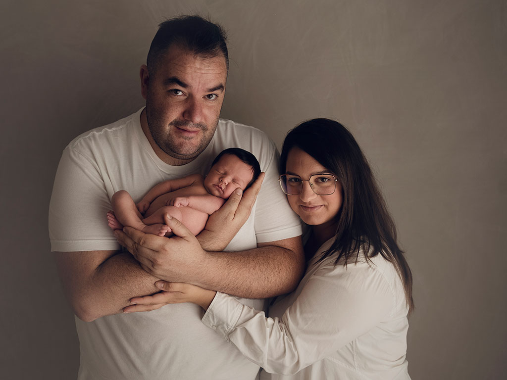 familia en sesión de recién nacido en Santander