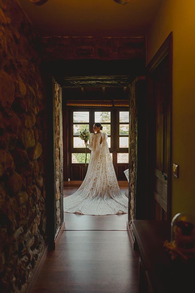 fotografia-bodas-cantabria-fraguas-marcos-greiz-sara-diego-vestido-laura-sainz-de-aja Fotógrafo de bodas Casona de las Fraguas Marcos Greiz Sara y Diego