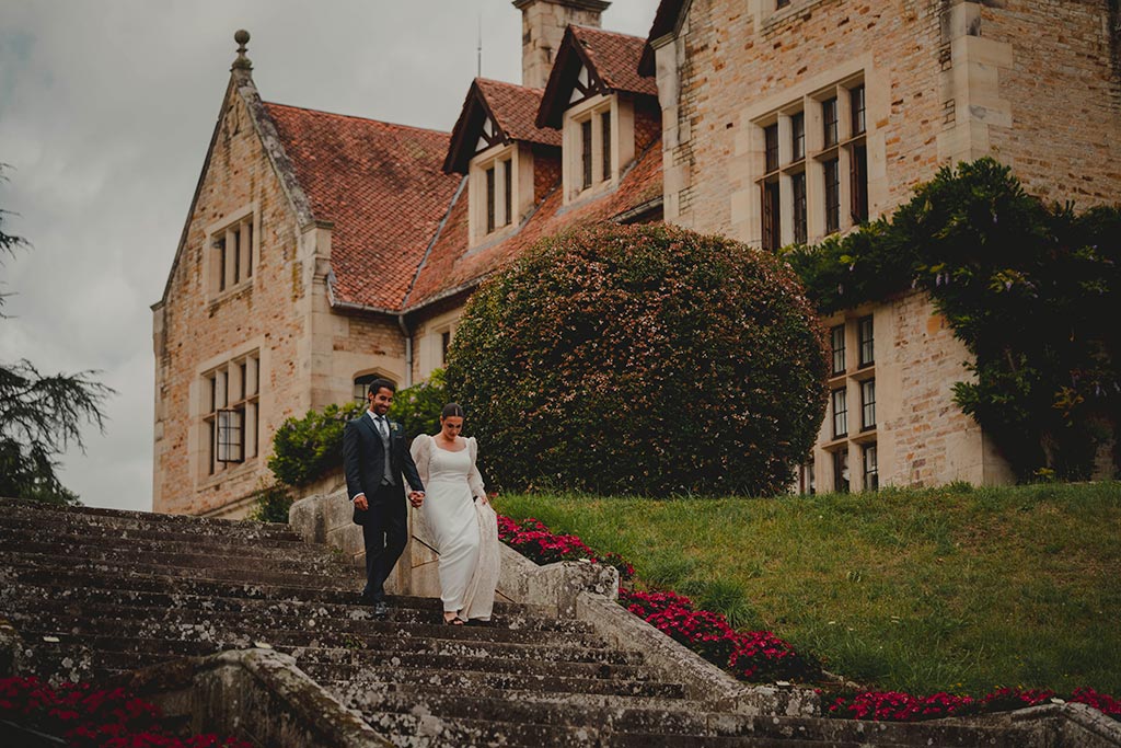 fotografo-bodas-cantabria-casona-fraguas-marcos-greiz-sara-diego-escalera Fotógrafo de bodas Casona de las Fraguas Marcos Greiz Sara y Diego