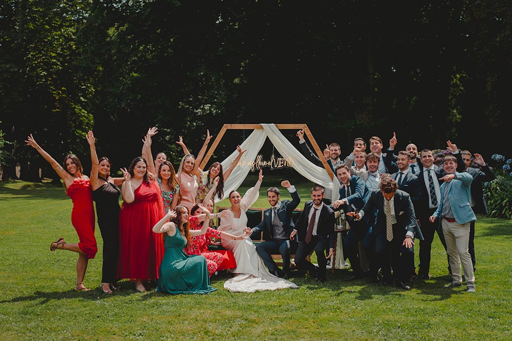 mejor-fotografo-bodas-cantabria-casona-fraguas-marcos-greiz-sara-diego-invitados El mejor Fotógrafo de bodas en Cantabria Casona de las Fraguas Marcos Greiz Sara y Diego
